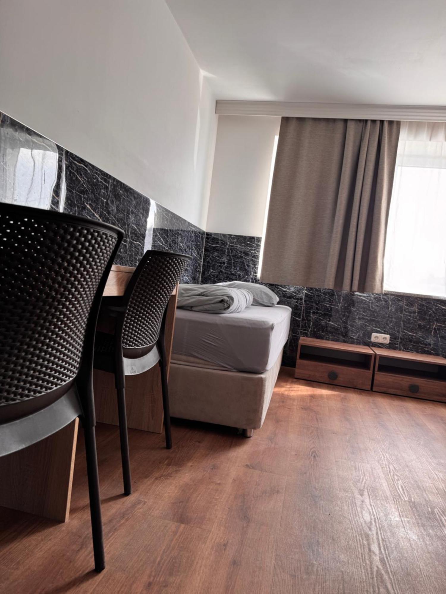 F Hotel 24H Check-In هورسشنغ المظهر الخارجي الصورة