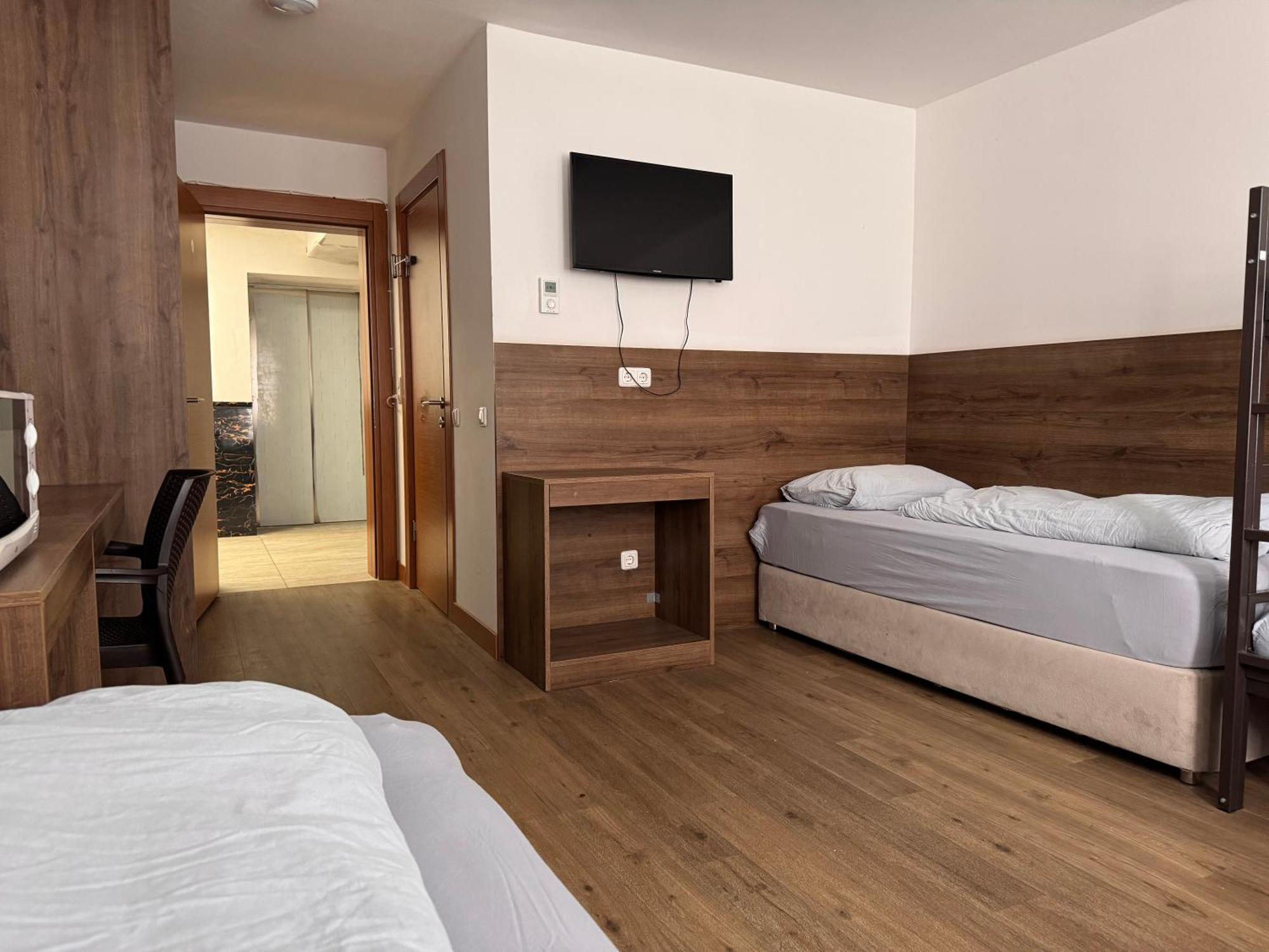 F Hotel 24H Check-In هورسشنغ المظهر الخارجي الصورة